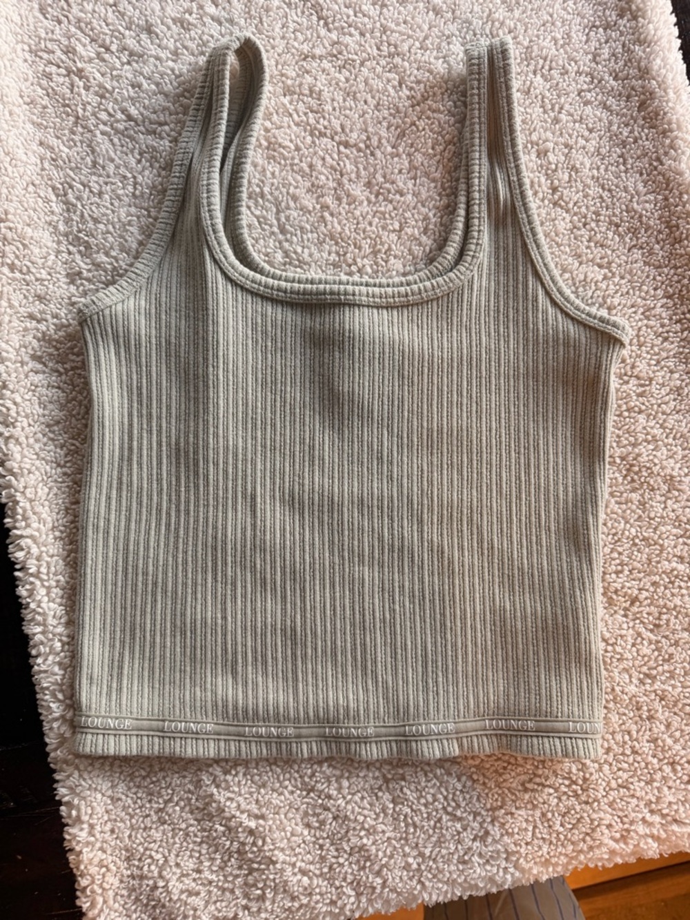 Lounge apparel top